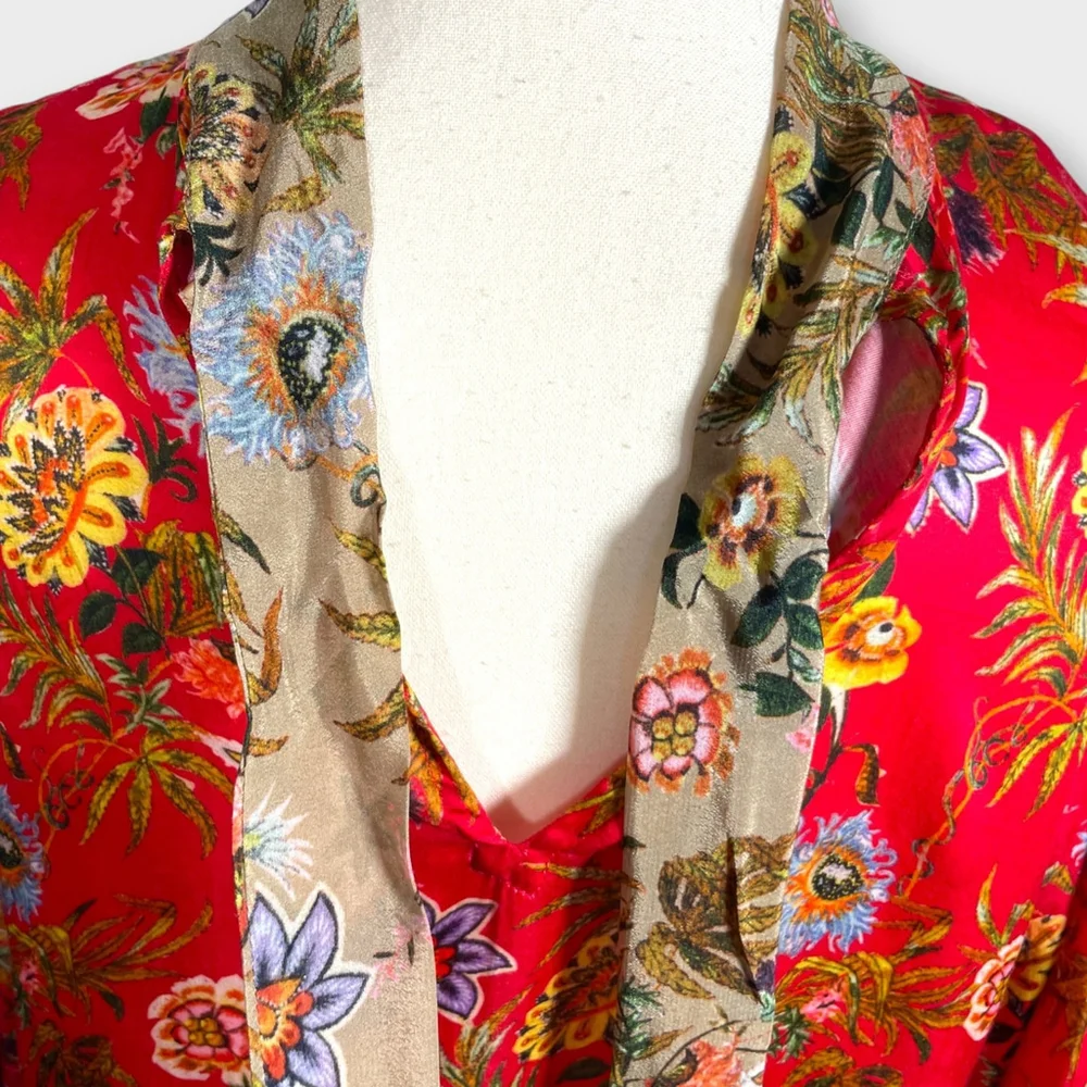 Nikasha Top MEDIUM Red Floral Mock Neck Puff Sleeve Smocked Waist Neck Tie EUC - Picture 6 of 10